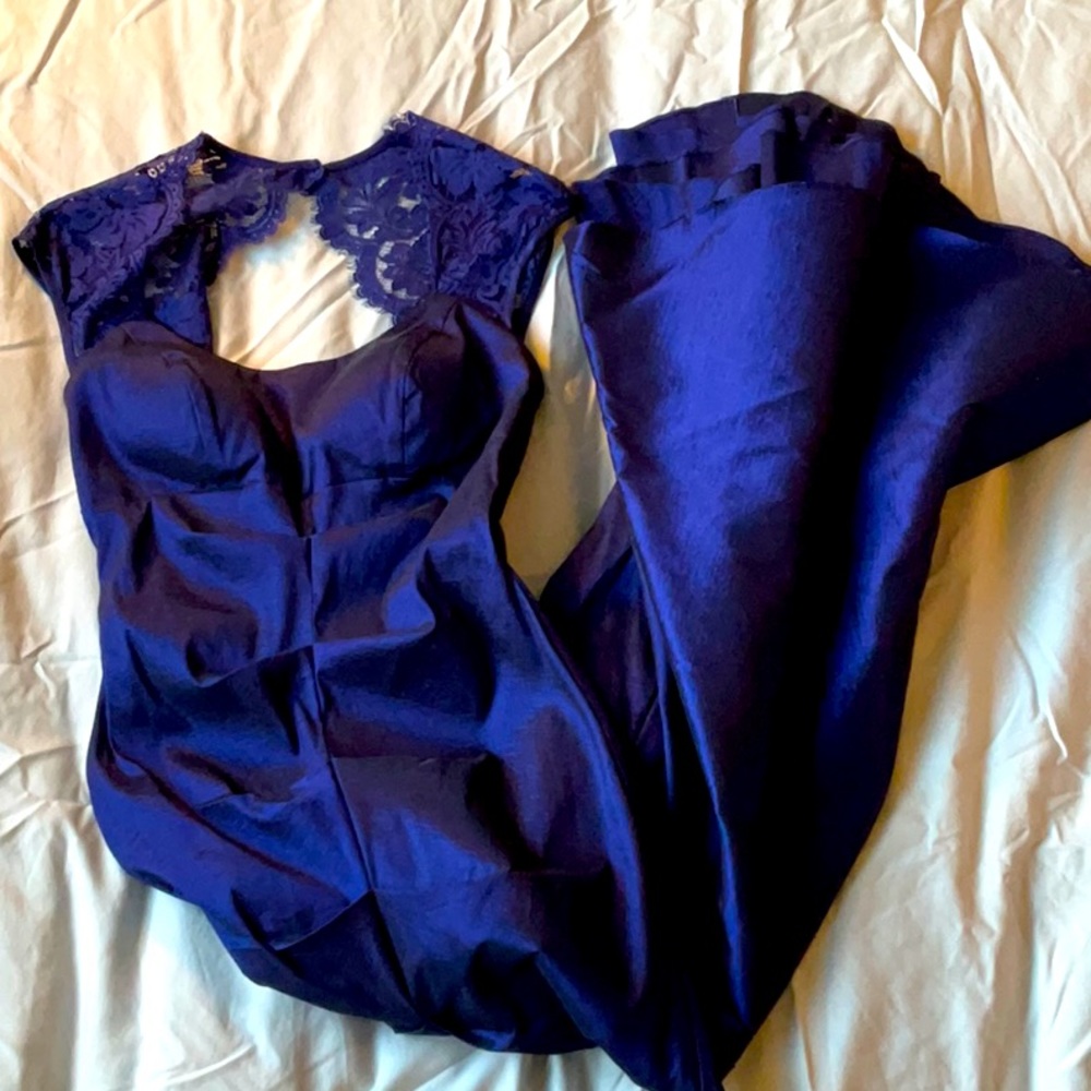 XSCAPE metallic Royal Blue ruched mermaid gown Sz6